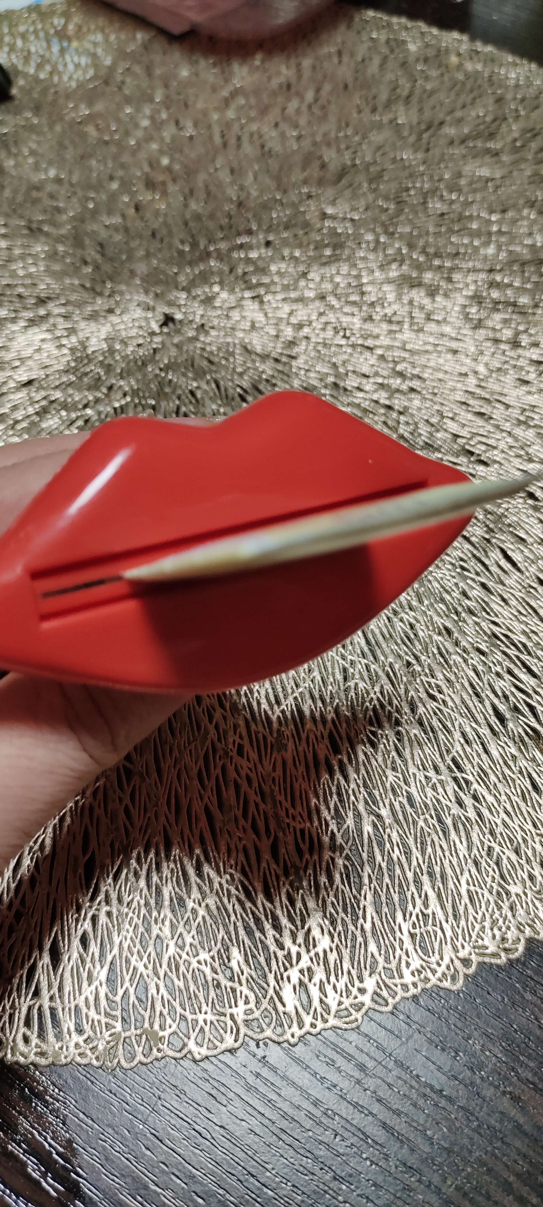 Фотография покупателя товара Набор выдавливателей для зубной пасты «Губы», 2 шт, 9,3×4.2 см, цвет красный - Фото 2