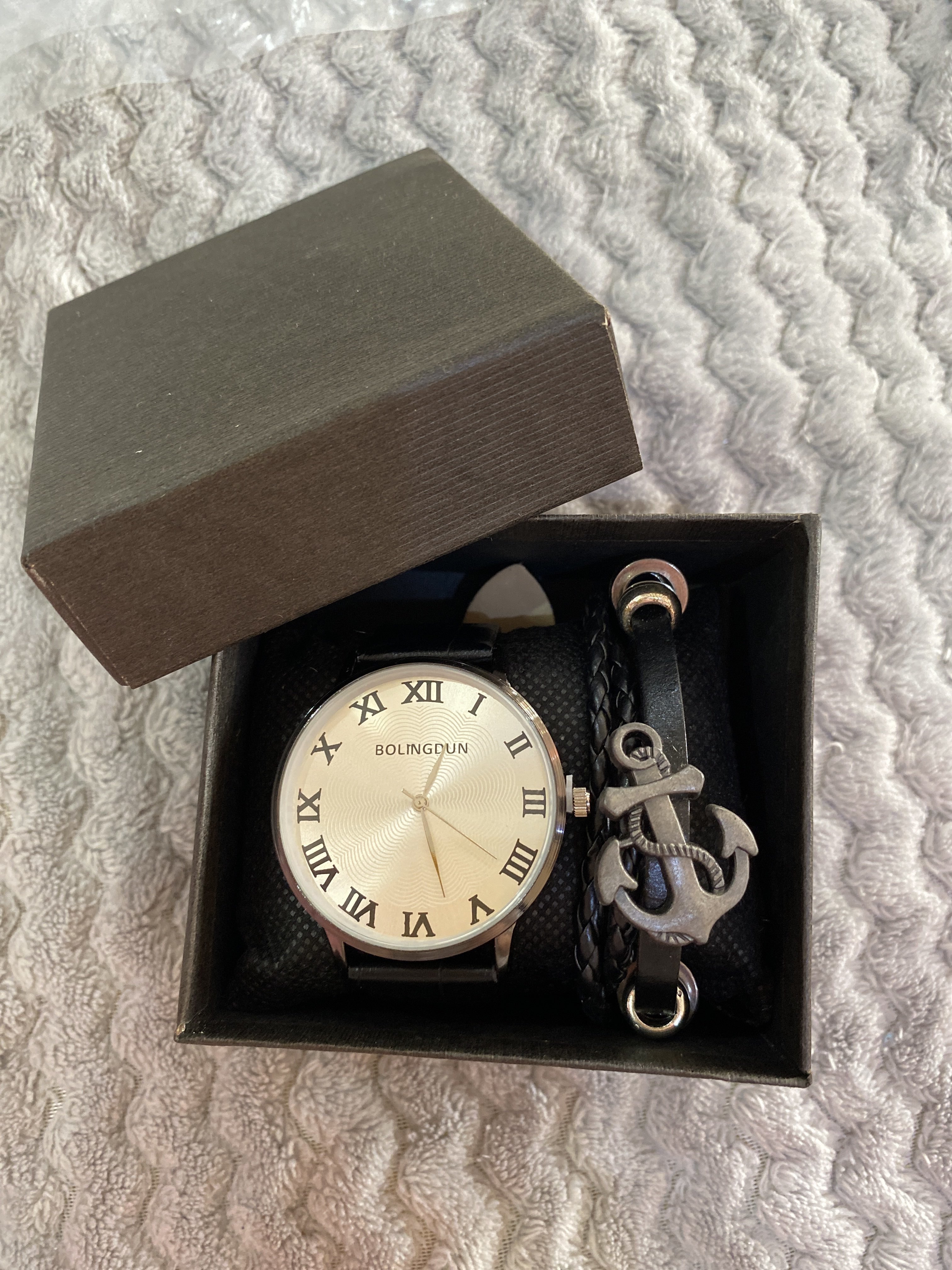 Фотография покупателя товара Мужской подарочный набор Bolama 2 в 1: наручные часы, браслет, d-4 см - Фото 1