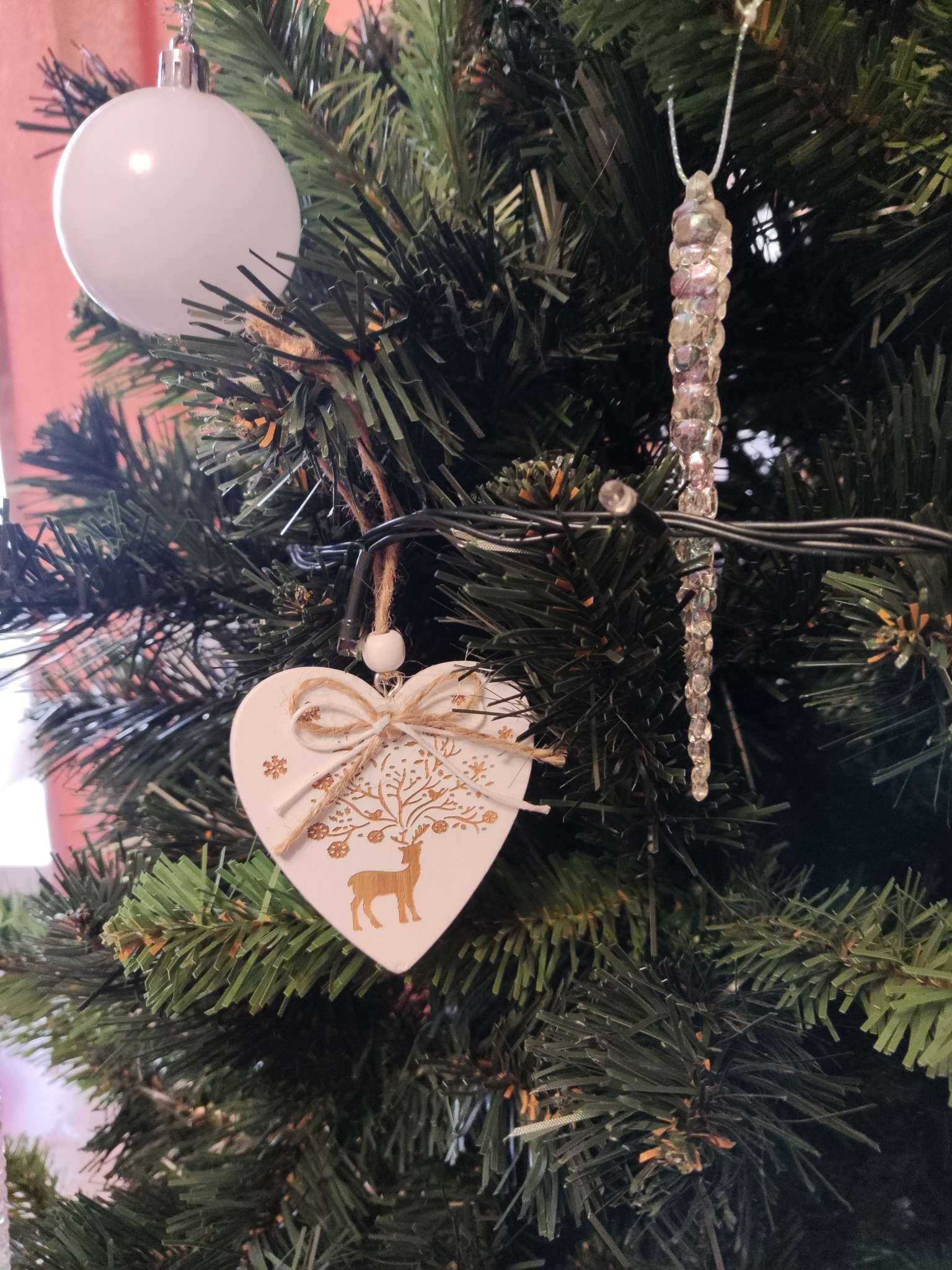 Фотография покупателя товара Ёлочная игрушка «Волшебный олень», односторонняя - Фото 1