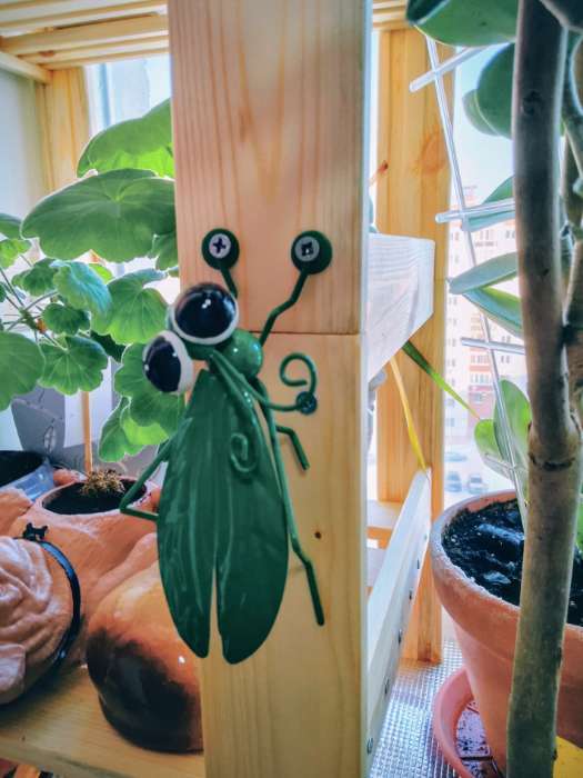 Фотография покупателя товара Фигурка металл «Веселый таракан», 12.7×7×5.5 см, МИКС - Фото 1