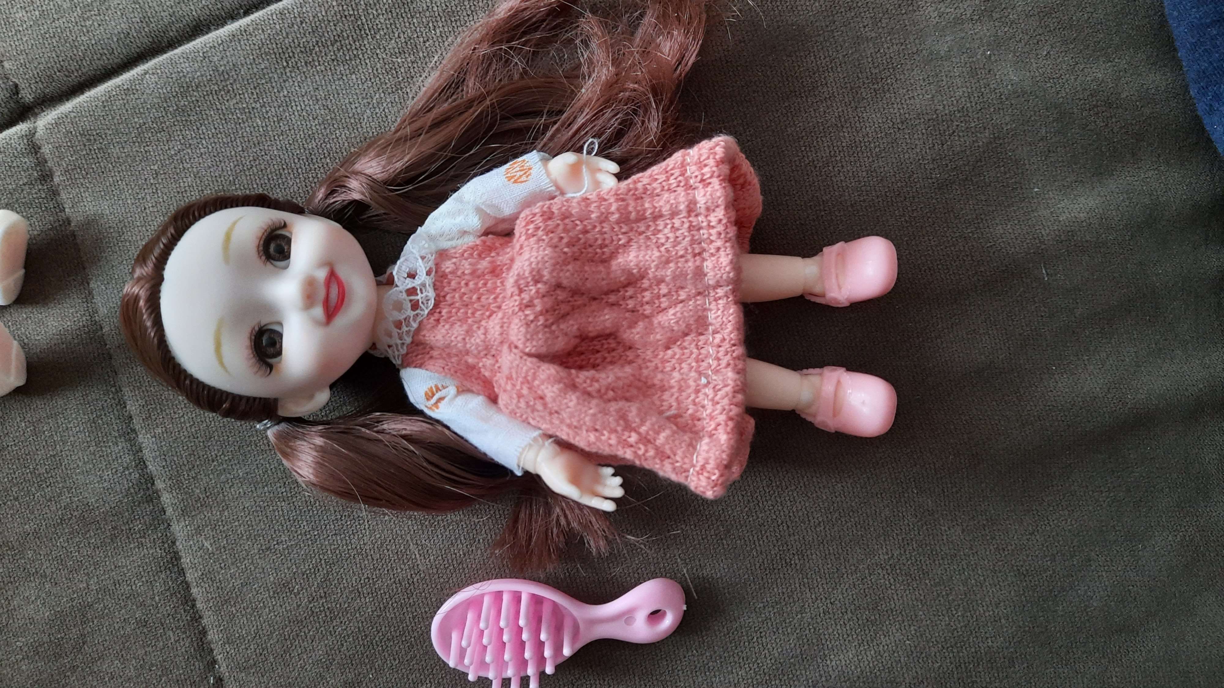Фотография покупателя товара Кукла модная шарнирная «Роберта» с аксессуаром - Фото 4