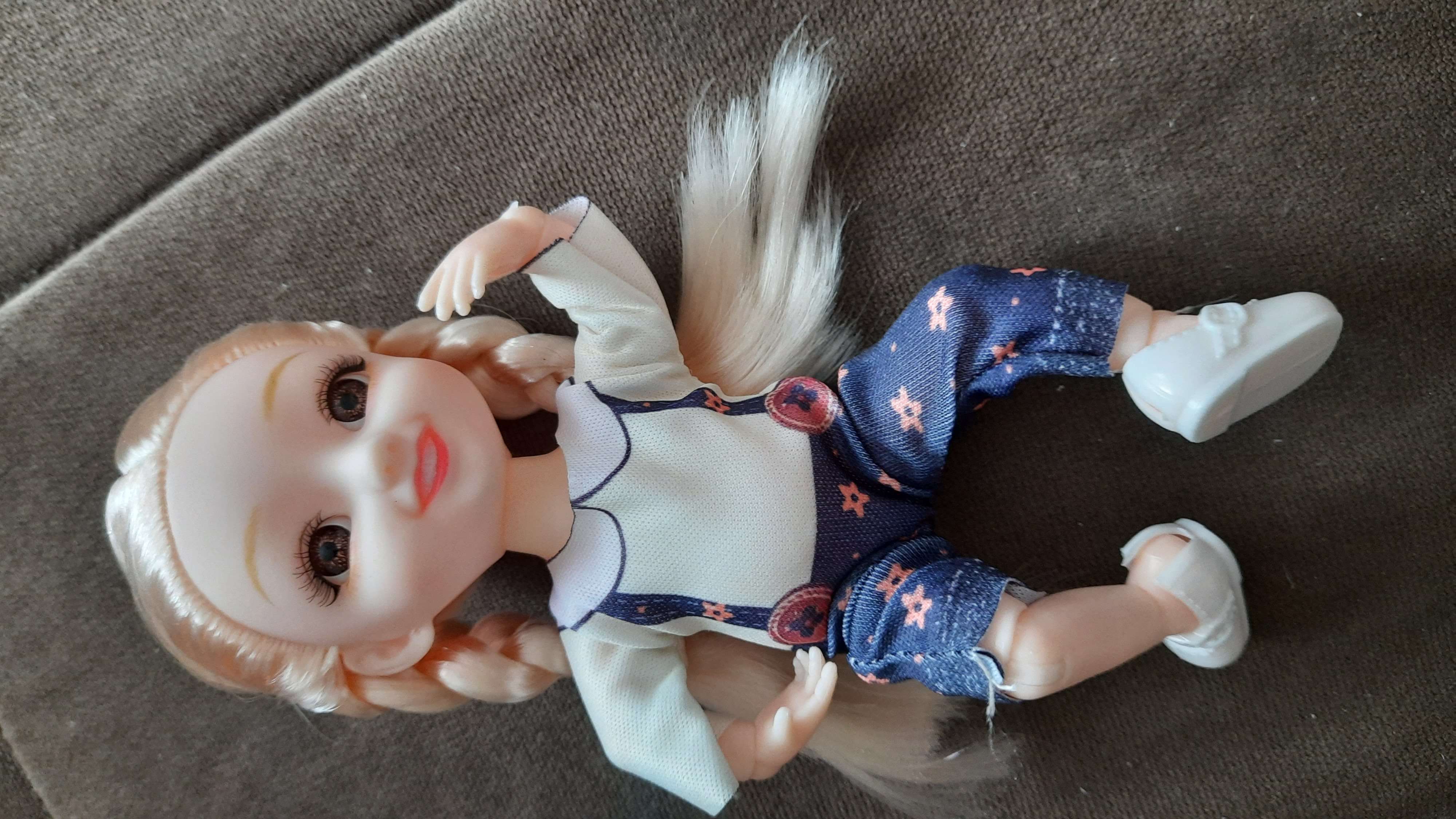 Фотография покупателя товара Кукла модная шарнирная «Мира» с аксессуаром - Фото 4