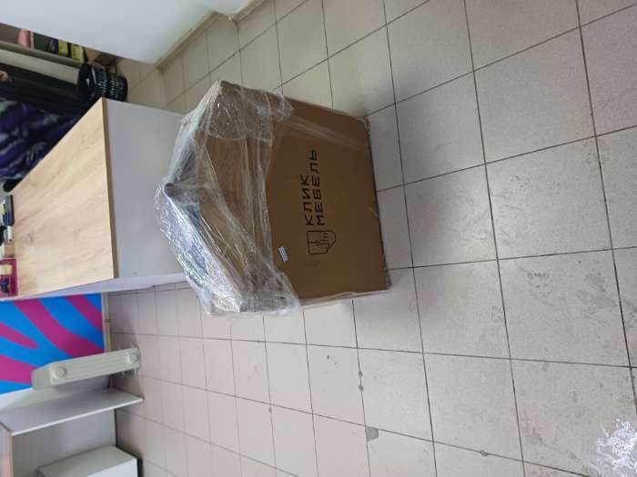 Фотография покупателя товара Кресло офисное для руководителя «Клик Мебель», с подлокотниками, на колёсиках, экокожа, цвет чёрный - Фото 1