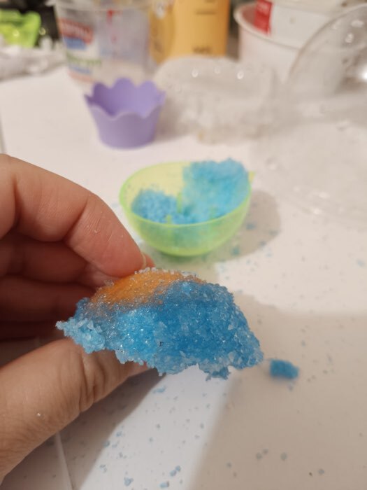 Фотография покупателя товара Набор для опытов «Прыгающие мячи», 1 форма, 3 цвета - Фото 25