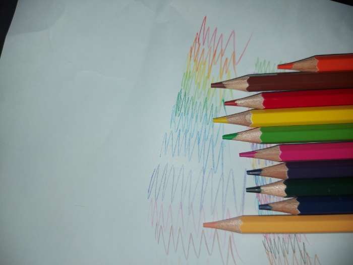 Фотография покупателя товара Цветные карандаши 12 цветов "Классика", шестигранные - Фото 1