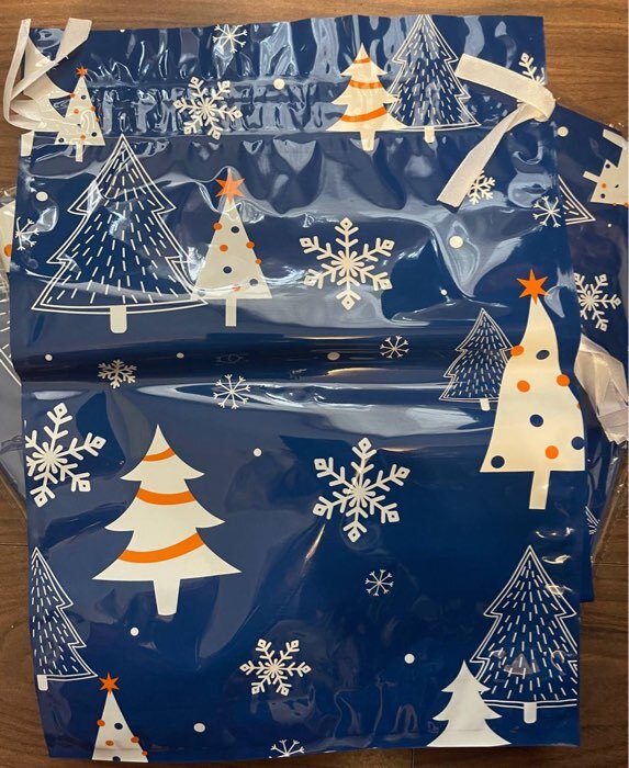 Фотография покупателя товара Пакет подарочный новогодний с завязками, «Бенгальские огни», 29×43 см - Фото 1