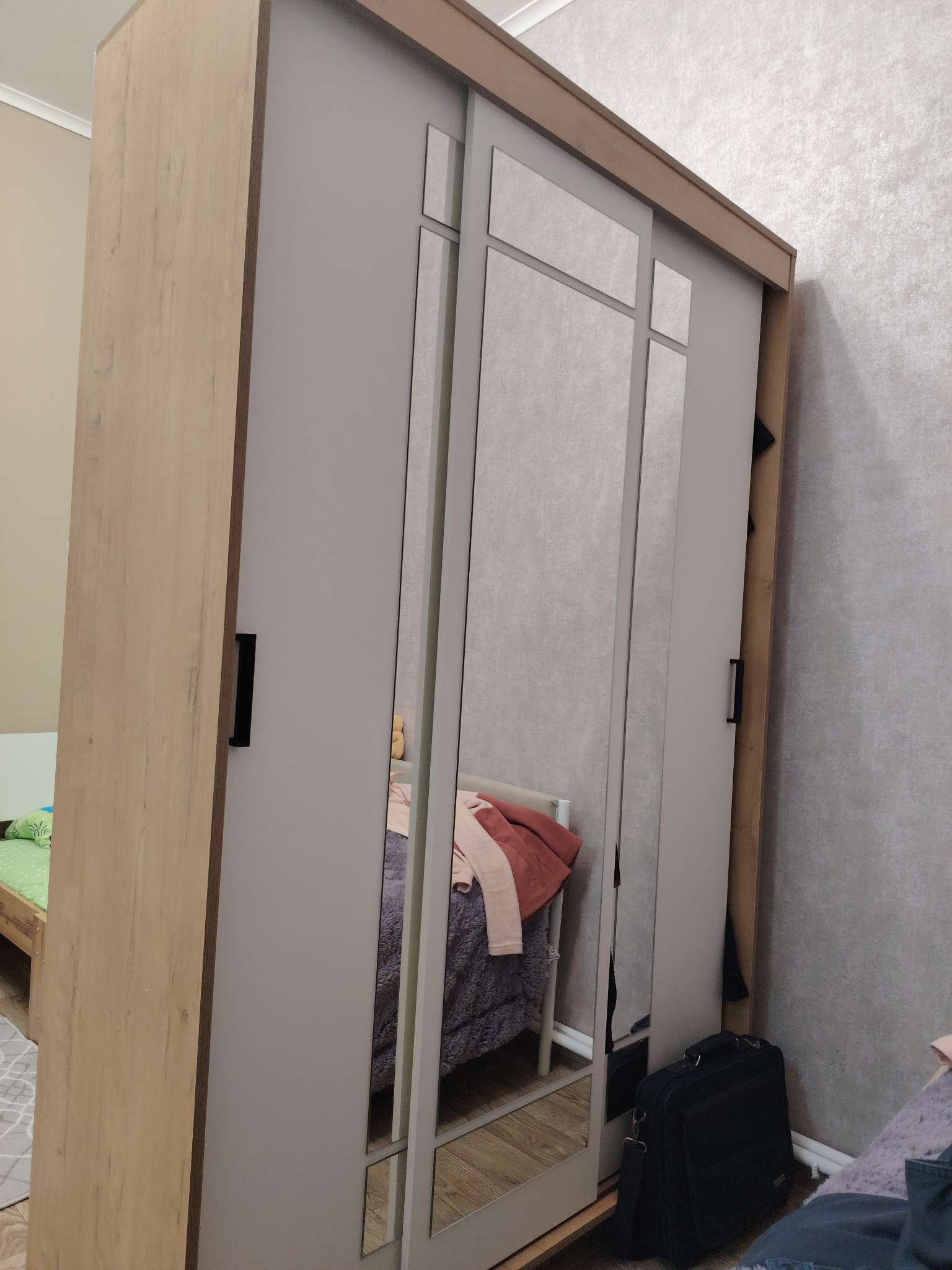 Фотография покупателя товара Шкаф – купе «Бруно 1», 1310×500×2000 мм, цвет белый гладкий - Фото 4