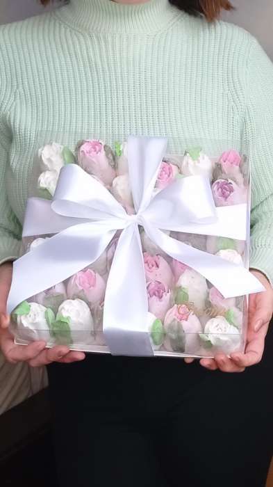 Фотография покупателя товара Коробка для муссовых пирожных 4 штуки, 17×17×6 см, крафт - Фото 1