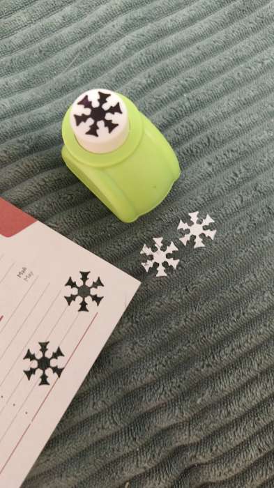 Фотография покупателя товара Дырокол фигурный "Пудель" d=1,5 см  3,5х4х4 см - Фото 1