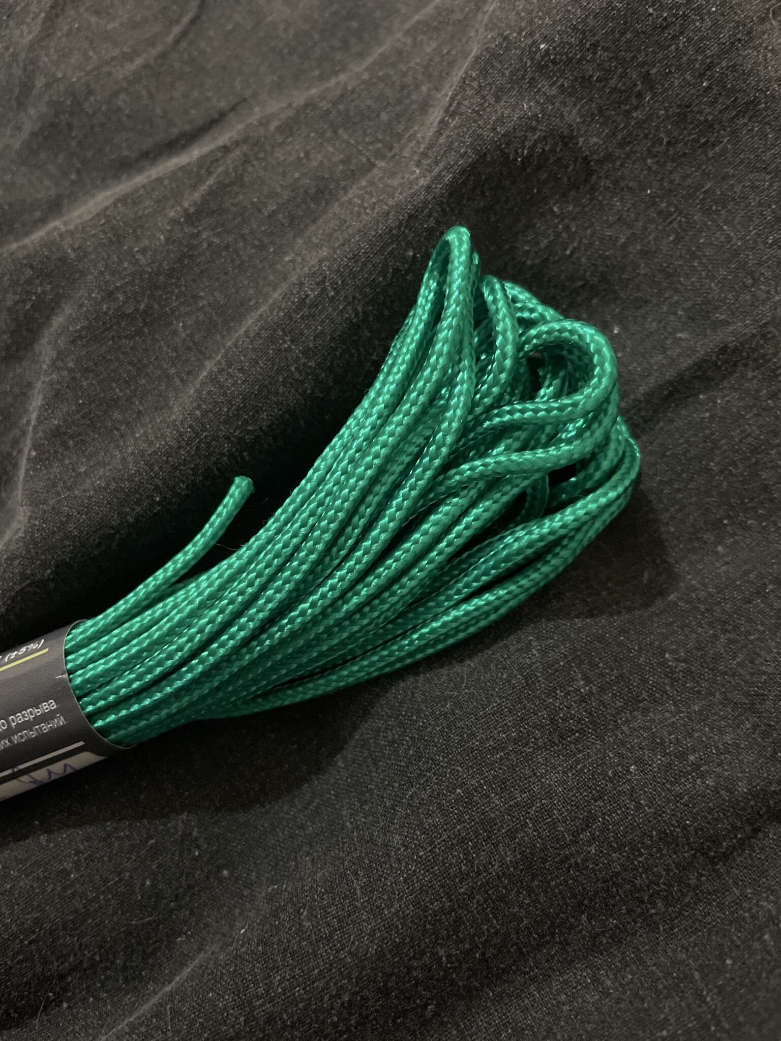 Фотография покупателя товара Паракорд 275, d=2.2 мм, 10 м, нейлон, изумрудный - Фото 2