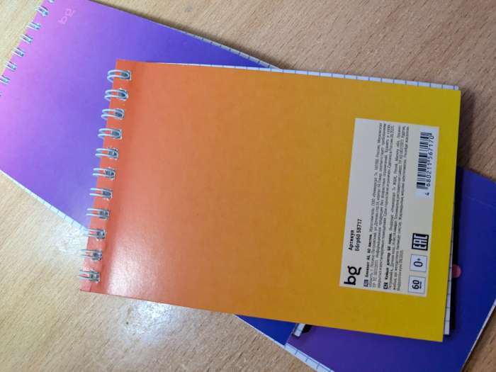 Фотография покупателя товара Блокнот А6, 60 листов в клетку, Bright monocolor, на гребне, МИКС - Фото 1