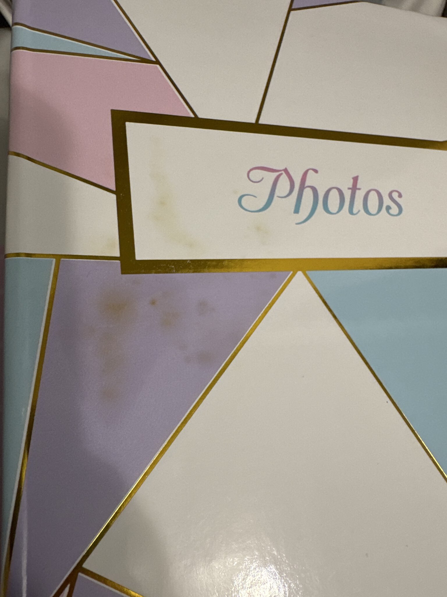 Фотография покупателя товара Фотоальбом на 300 фото 10×15 см «Геометрия», золото 33.5×17.5×5 см - Фото 2