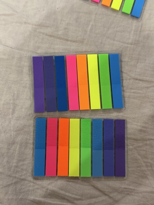Фотография покупателя товара Блок-закладка с липким краем, 8 цветов по 20 штук, 8×45 мм, флуоресцентные, пластиковые - Фото 10