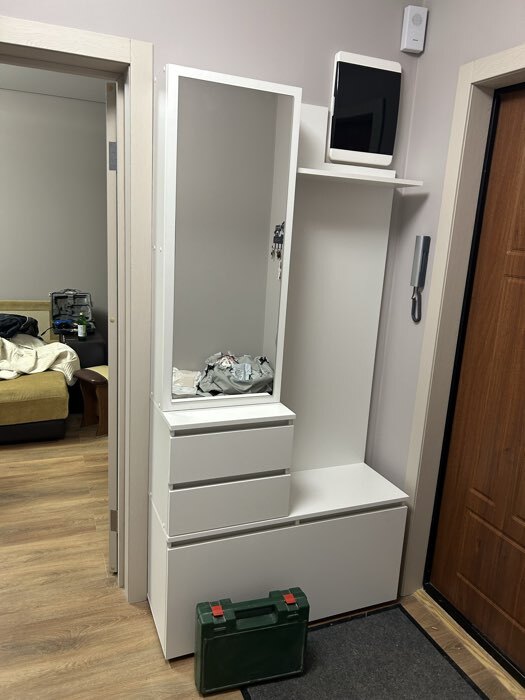 Фотография покупателя товара Прихожая в коридор «Одри», с вешалкой, с зеркалом, 1001×350×2000 мм, цвет белый - Фото 1