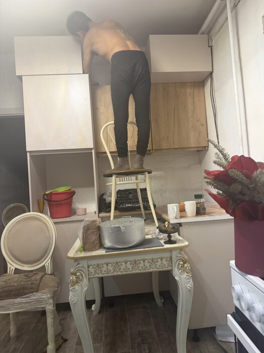 Фотография покупателя товара Кухонный гарнитур в потолок «Виктория», 2400 мм, цвет кашемир/дуб крафт