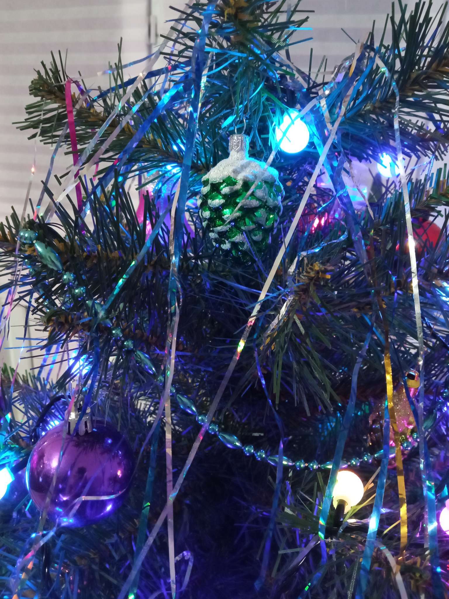 Фотография покупателя товара Ёлочная игрушка «Шишка кедровая»-2, h=5.2 см, МИКС - Фото 1