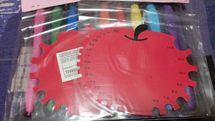 Фотография покупателя товара Линейка для определения размера спиц для вязания «Яблочко», 11×9 см - Фото 1