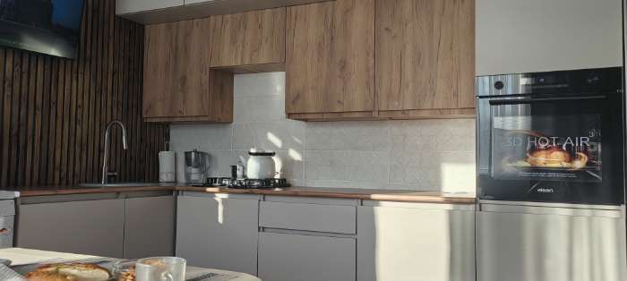 Фотография покупателя товара УЦЕНКА Кухонный гарнитур в потолок 2400 Виктория, Кашемир/Дуб крафт - Фото 11