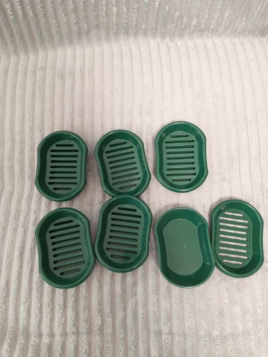 Фотография покупателя товара Мыльница с решеткой Альтернатива «Эконом», пластик, 13×9×3 см, МИКС - Фото 1