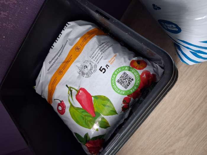 Фотография покупателя товара Грунт «Торфяная поляна» для Томатов и перцев, 5 л - Фото 4