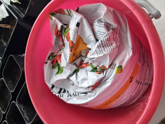 Фотография покупателя товара Грунт «Торфяная поляна» для Томатов и перцев, 5 л - Фото 5