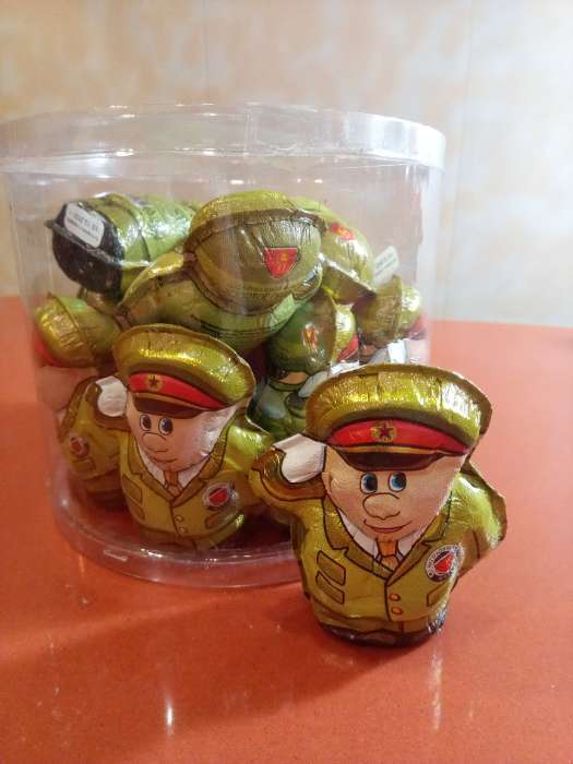 Фотография покупателя товара Шоколадная фигура «Солдатик», 35 г - Фото 2