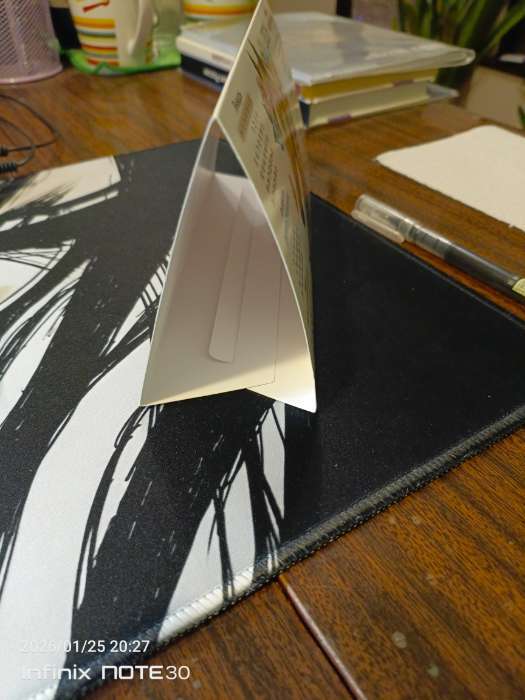 Фотография покупателя товара Календарь 2026 треугольный настольный «Герб» - Фото 1