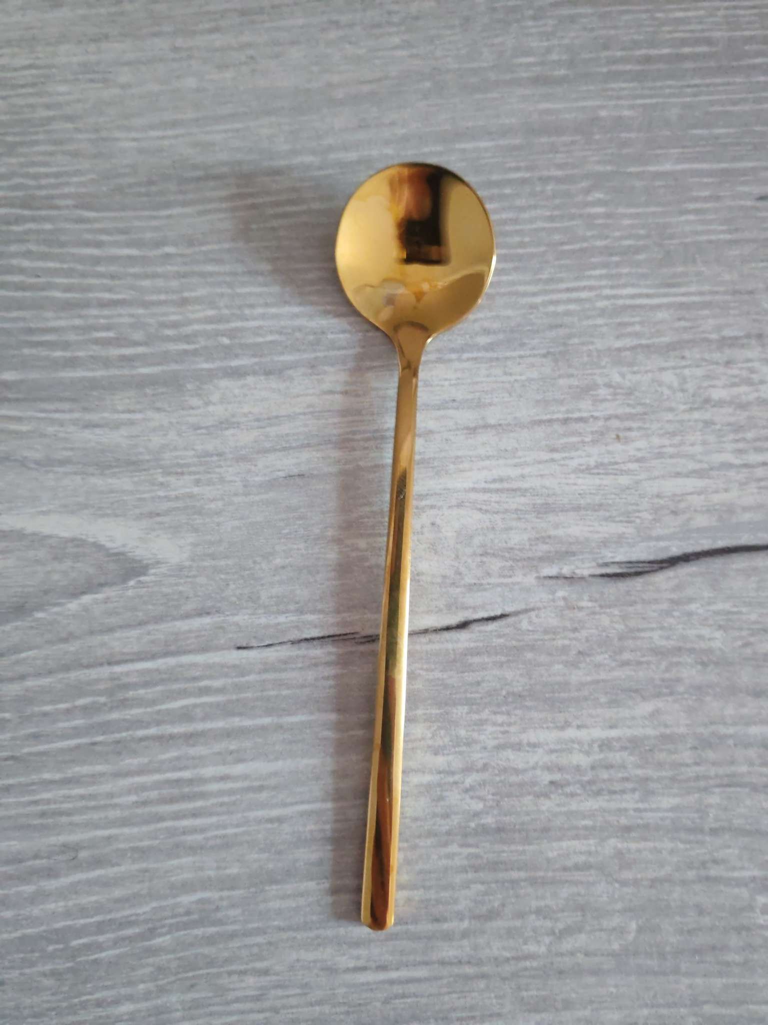 Фотография покупателя товара Набор чайных ложек Magistro Desire, длина 13.5 см, 6 шт., нержавеющая сталь, золотистый - Фото 1