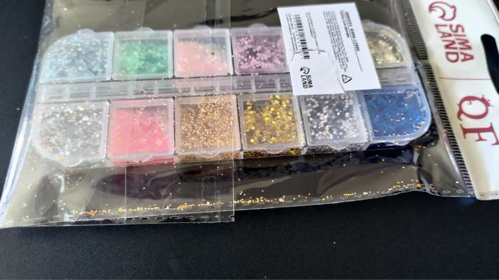 Фотография покупателя товара Блёстки для декора, 12 ячеек, мелкие, разноцветные - Фото 8