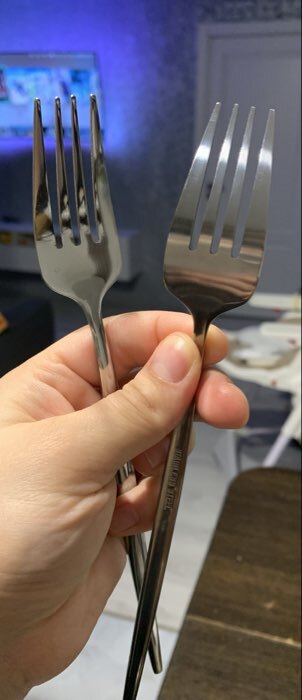 Фотография покупателя товара Вилка столовая Magistro «Блинк», 21.5×3 см, нержавеющая сталь, золотистая - Фото 2