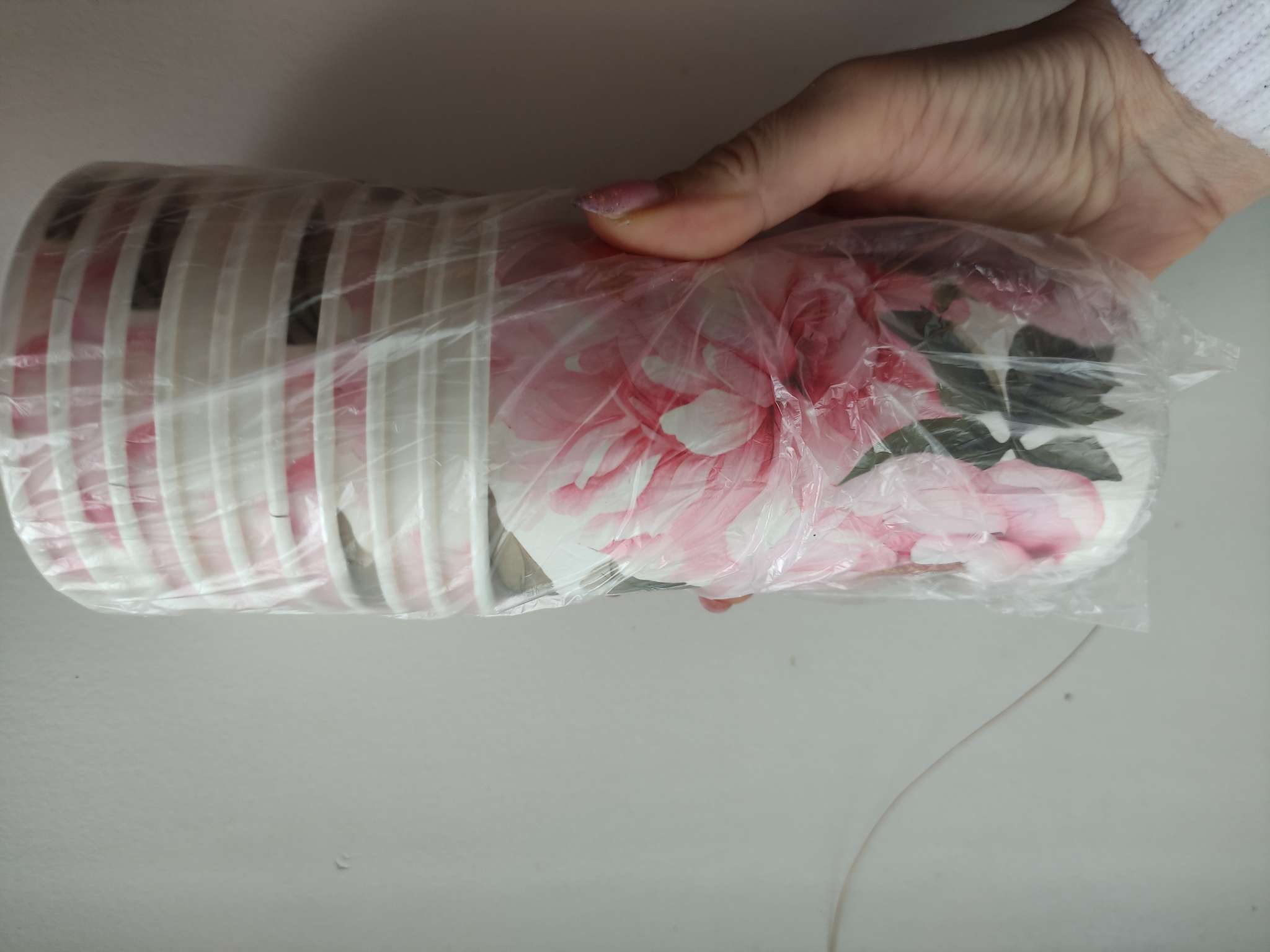 Фотография покупателя товара Стакан одноразовый бумажный для кофе «Пионы», 400 мл - Фото 1