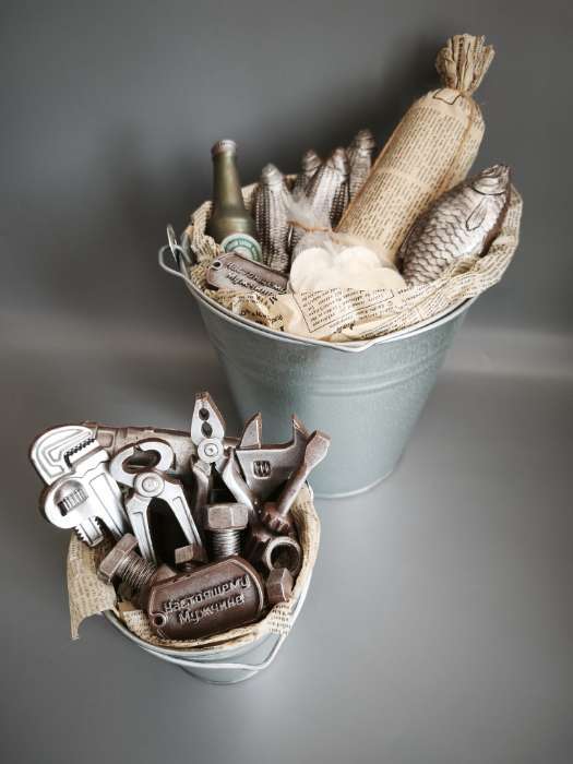 Фотография покупателя товара Ведро оцинкованное хозяйственное с ручкой, 15 л, d=33.5 см, h=30 см, ГОСТ - Фото 2