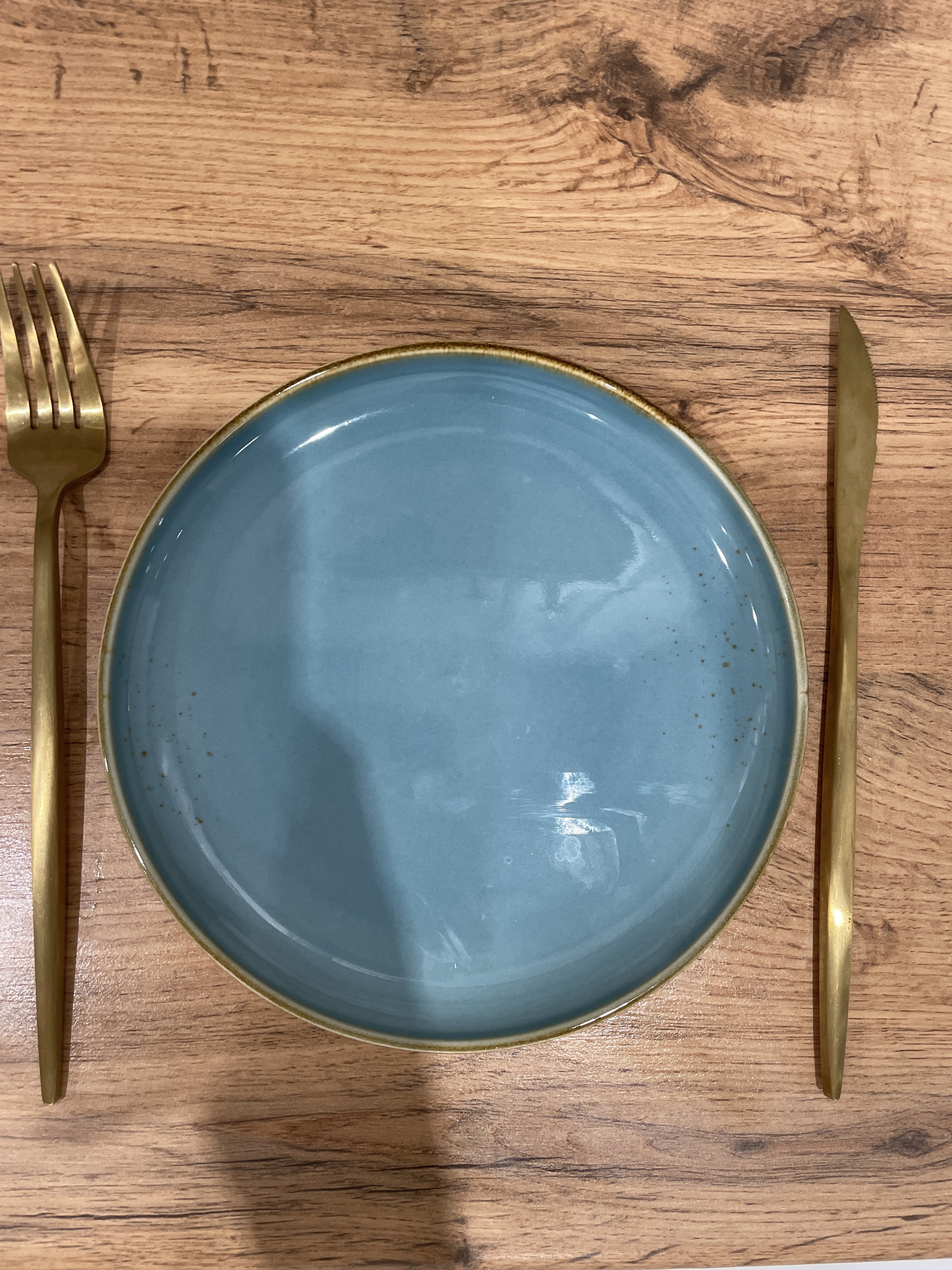 Фотография покупателя товара Тарелка фарфоровая пирожковая Magistro «Церера», d=18 см, цвет голубой