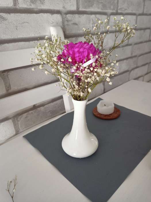 Фотография покупателя товара Ваза фарфоровая для цветов Wilmax, 9,5×14,5 см, цвет белый