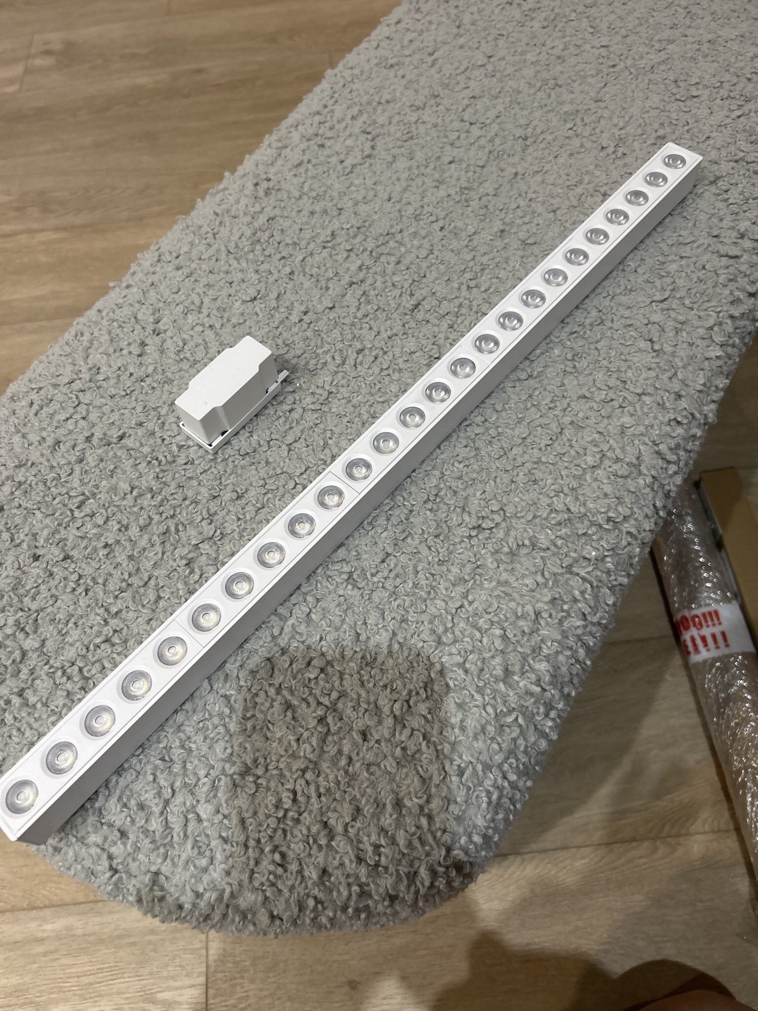 Фотография покупателя товара Светильник трековый ULTRA «Линза», светодиодный, 30 Вт, 48 В, 3000K-5700К, CRI90, 55.5×2.6×2.4 см, белый - Фото 2