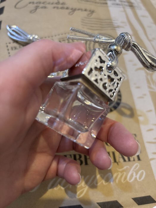 Фотография покупателя товара Флакон под ароматизатор в машину, подвесной, Car Parfume 8 мл, хром - Фото 4