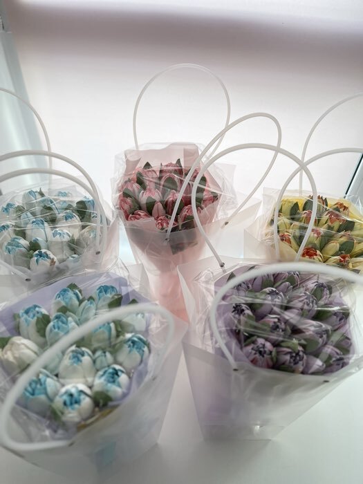 Фотография покупателя товара Сумка для цветов прозрачная с каймой, влагостойкая, 47×34×19 см - Фото 1