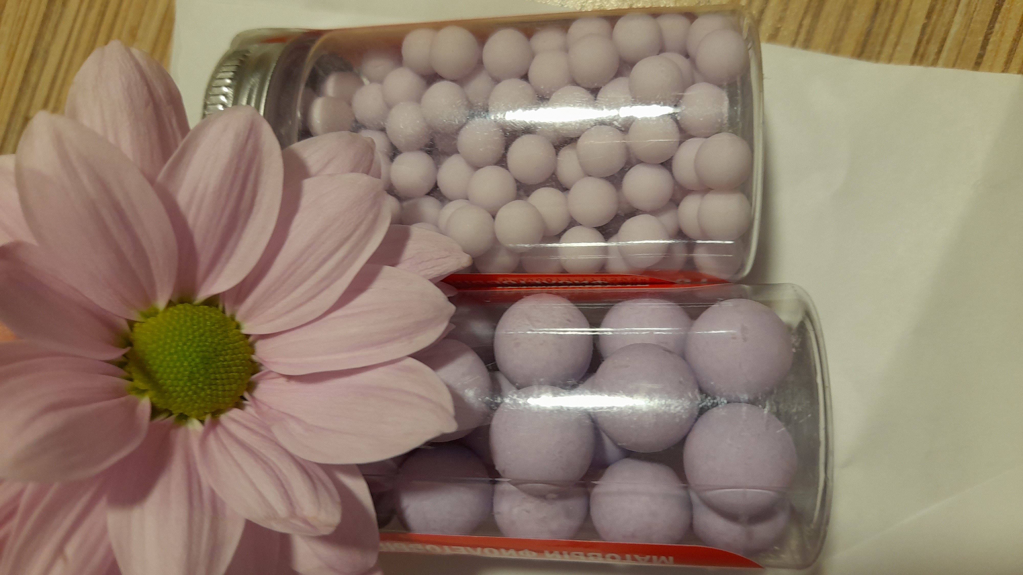 Фотография покупателя товара Кондитерская посыпка шарики 14 мм, матовый фиолетовый, 50 г - Фото 2