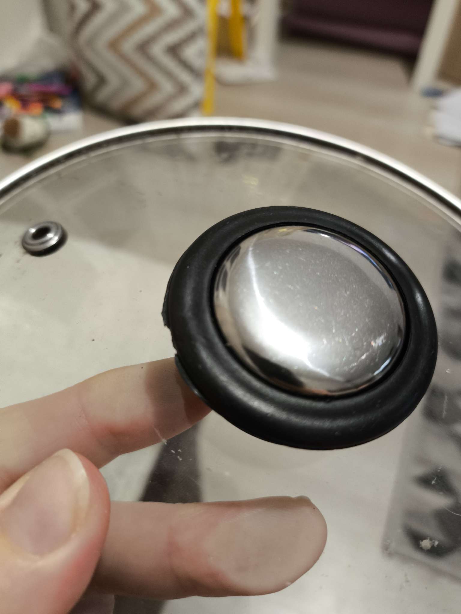 Фотография покупателя товара Ручка для крышки на посуду «Универсал», d=5 см - Фото 6