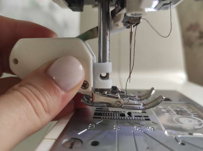 Фотография покупателя товара Лапка для швейных машин, шагающая, 7 мм, открытая - Фото 2