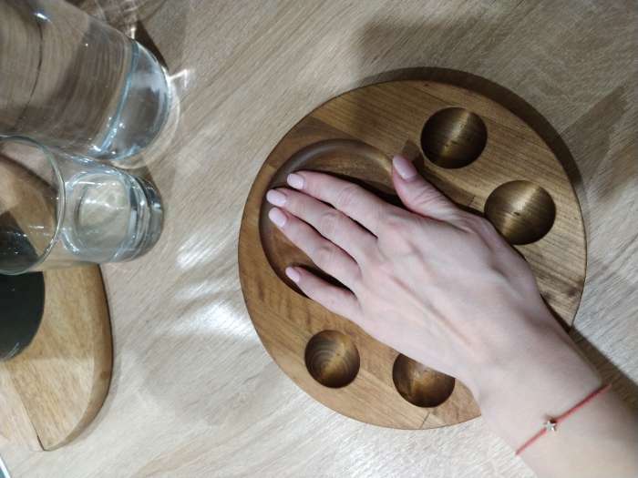 Фотография покупателя товара Подставка для яиц и кекса Adelica «Комбо», 5 отделений, d=10 см, 20×1,8 см, массив берёзы - Фото 2