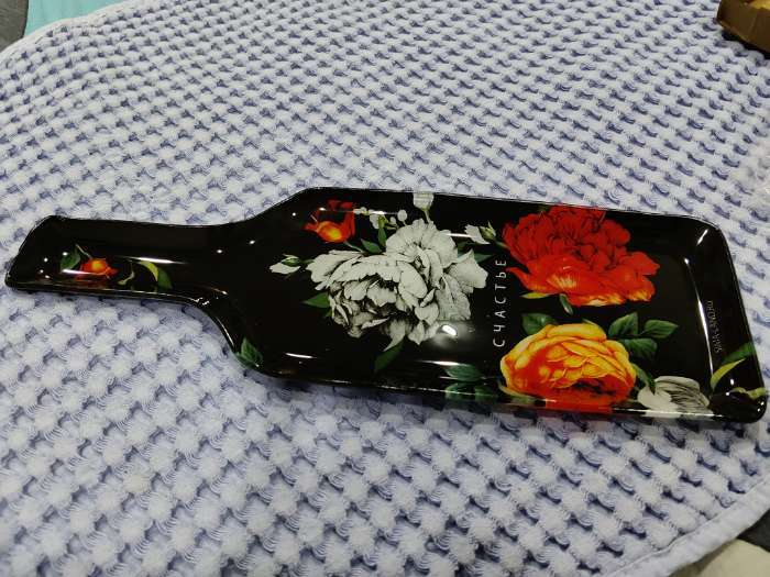 Фотография покупателя товара Тарелка в форме бутылки «Любовь», 11.3×34.5 см - Фото 1