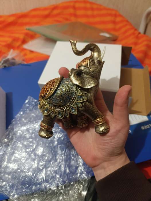 Фотография покупателя товара Фигурка полистоун «Слон в синей попоне с сапфирами», 14×13×6 см, МИКС - Фото 5