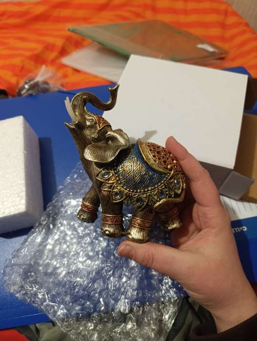 Фотография покупателя товара Фигурка полистоун «Слон в синей попоне с сапфирами», 14×13×6 см, МИКС - Фото 6