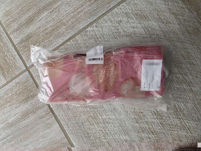 Фотография покупателя товара Пакет подарочный «Праздничные шары», полиэтиленовый с вырубной ручкой, 30 мкм, 20×30 см - Фото 4