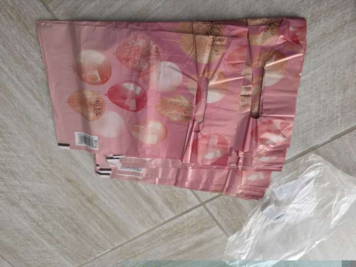 Фотография покупателя товара Пакет подарочный «Праздничные шары», полиэтиленовый с вырубной ручкой, 30 мкм, 20×30 см - Фото 5