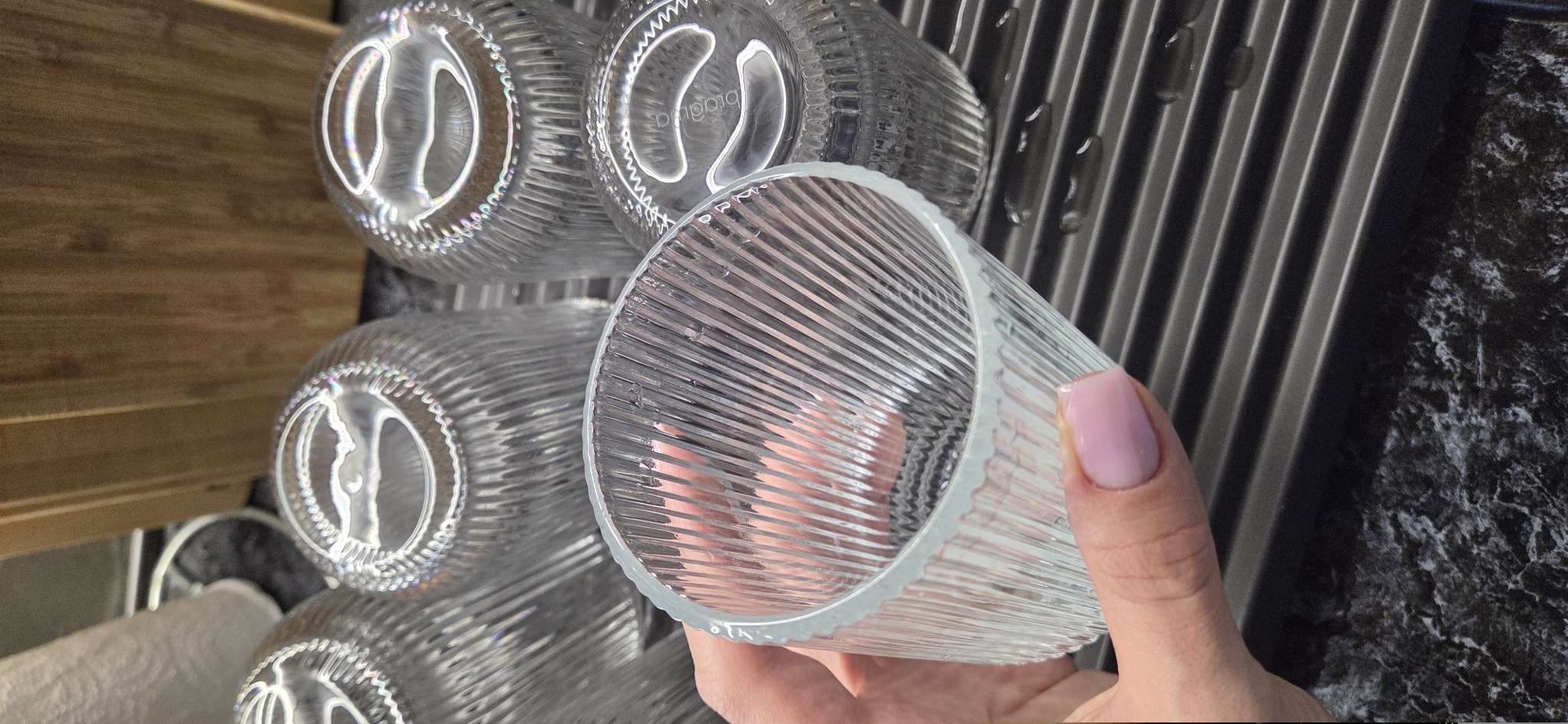 Фотография покупателя товара Стакан Magistro «Грани», 400 мл, 8×13 см, стекло, графитовый - Фото 3