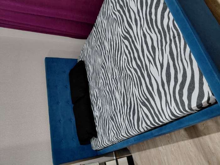 Фотография покупателя товара Кровать двуспальная «Мира», с ортопедическим основанием, 1600×2000 мм, велюр, цвет серый - Фото 1