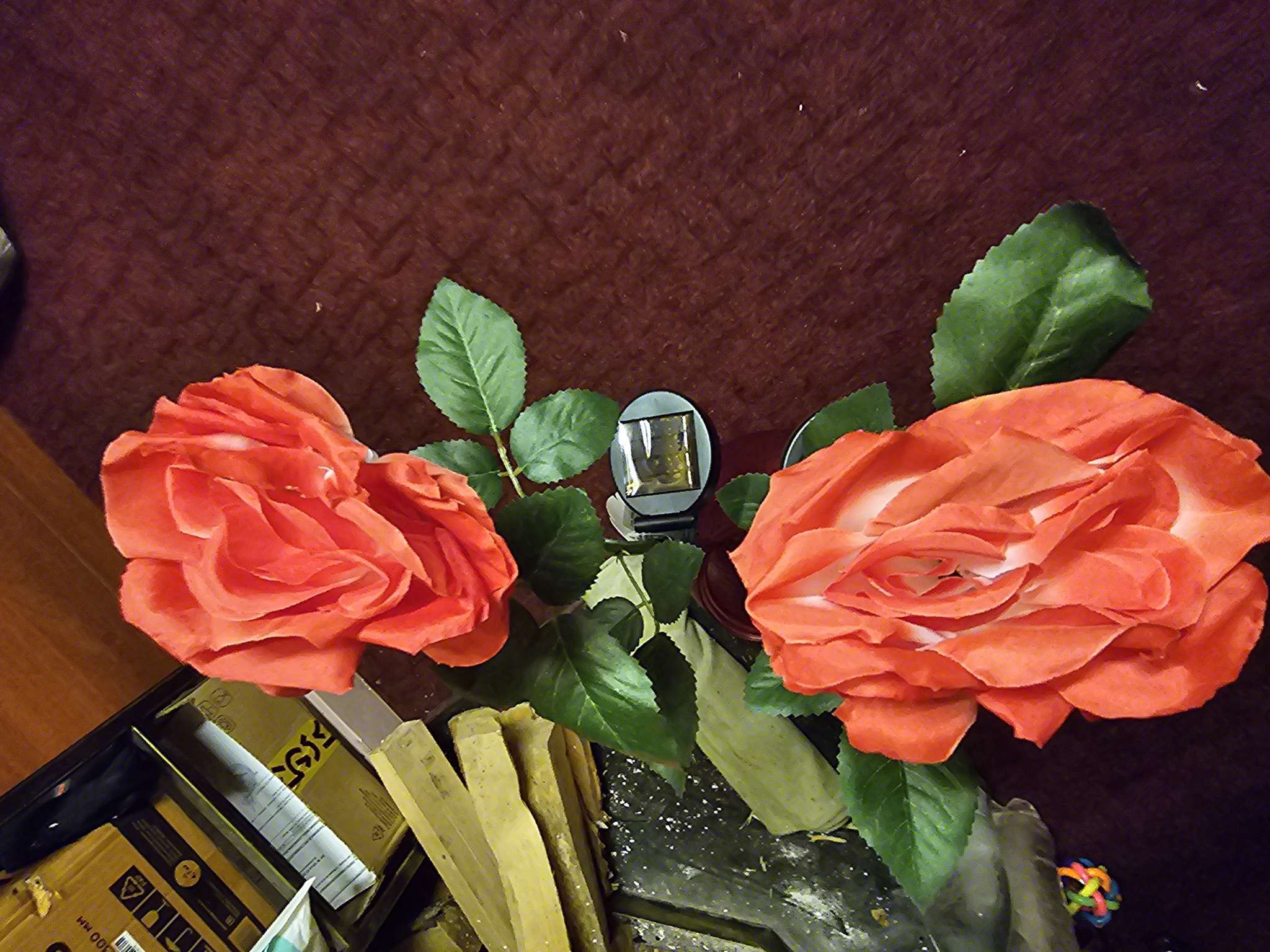 Фотография покупателя товара Садовый светильник «Хризантема белая», уличный, на солнечной батарее, 80 см, 1 LED, свечение белое - Фото 9