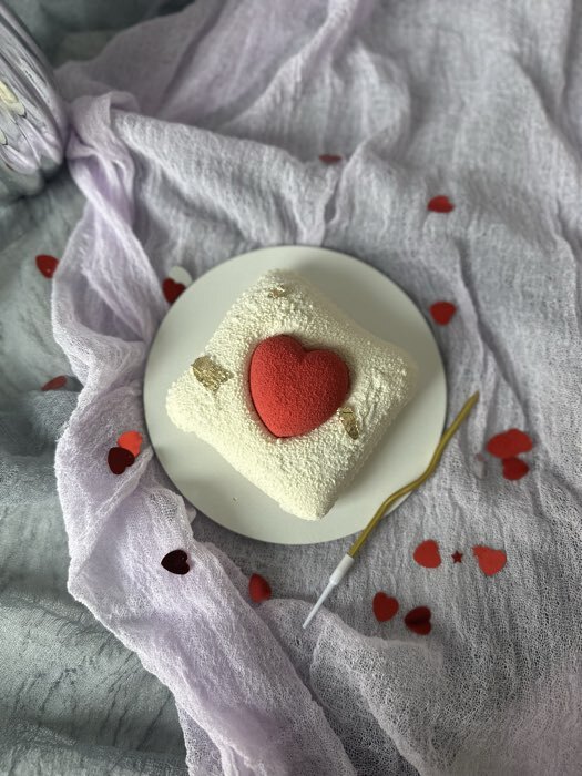 Фотография покупателя товара Форма для выпечки и муссовых десертов KONFINETTA «Любовь в квадрате», силикон, 11.4×12×4.4 см, белая - Фото 6